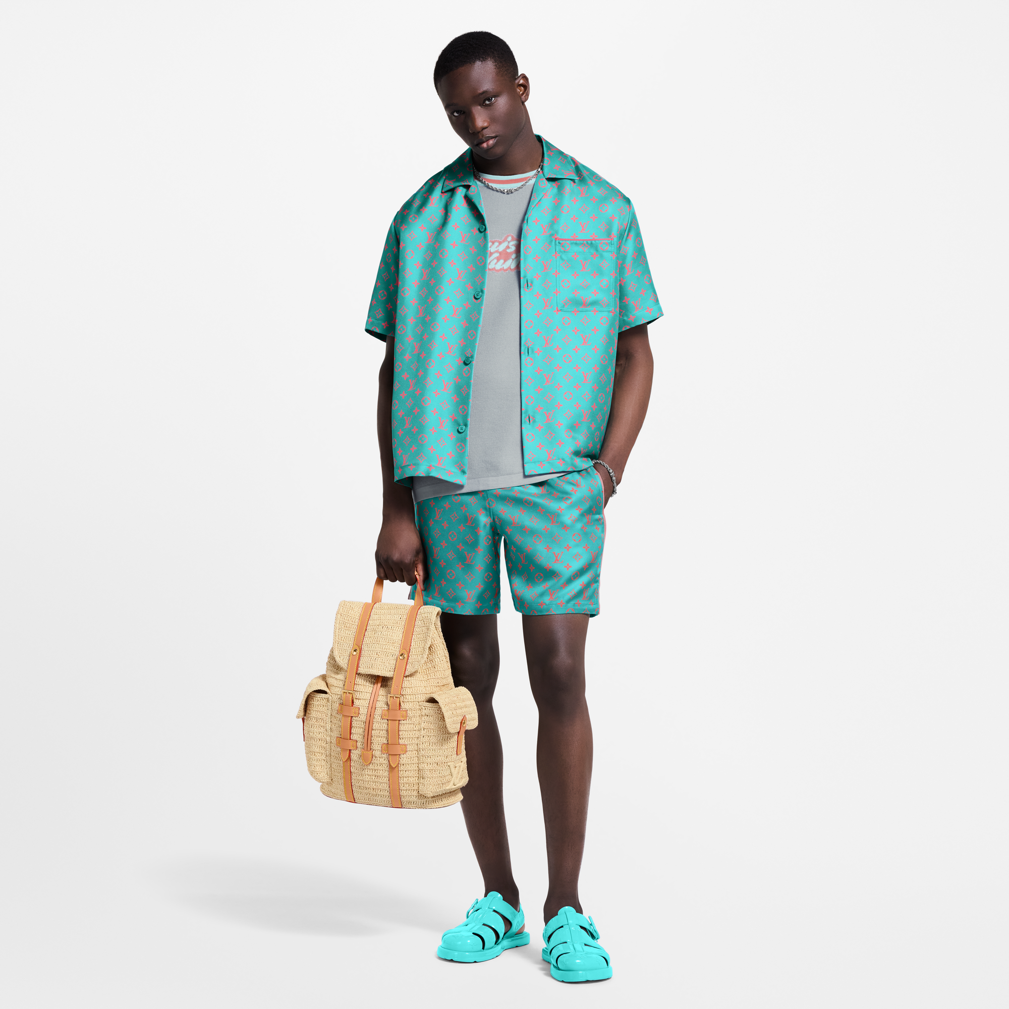 louis-vuitton-monogram-short-